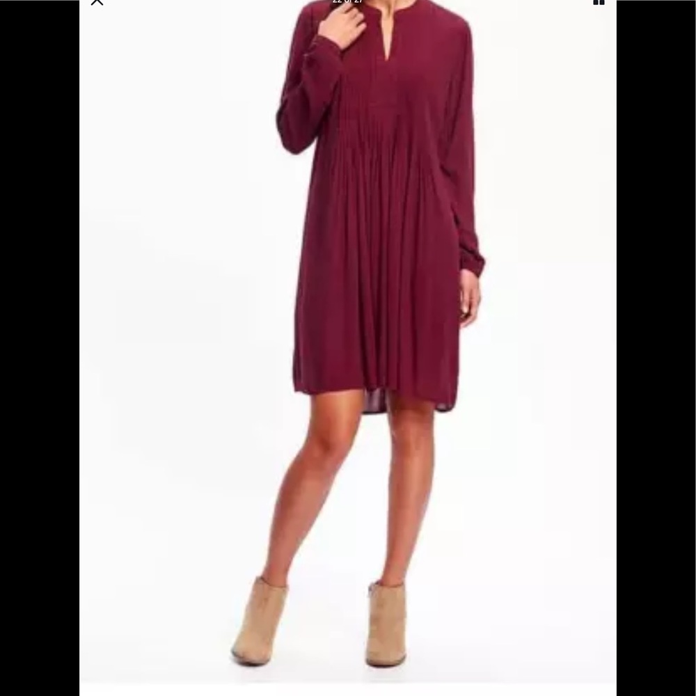 Dress long sleeves swing dress burgundy size Small